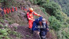 苍山13人差一两公里就到飞机坠毁地 失联人员全部安全下山